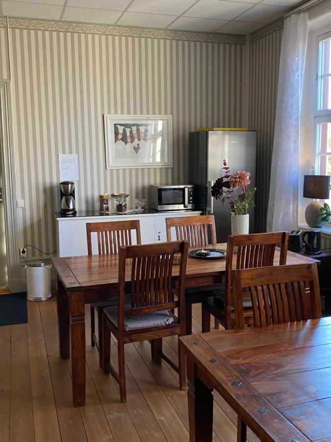 Ting1903 Bed & Breakfast Авеста Екстериор снимка