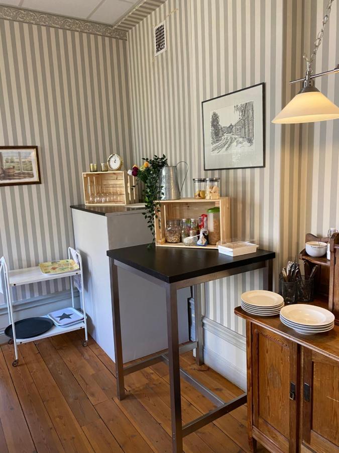 Ting1903 Bed & Breakfast Авеста Екстериор снимка