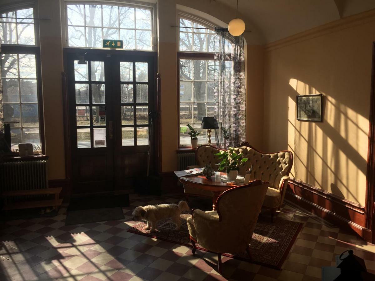 Ting1903 Bed & Breakfast Авеста Екстериор снимка